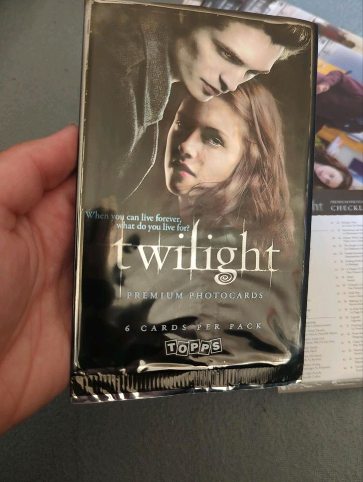 27 Twilight Premium Photocards Karten Sammler Vampir seltene in Lübeck