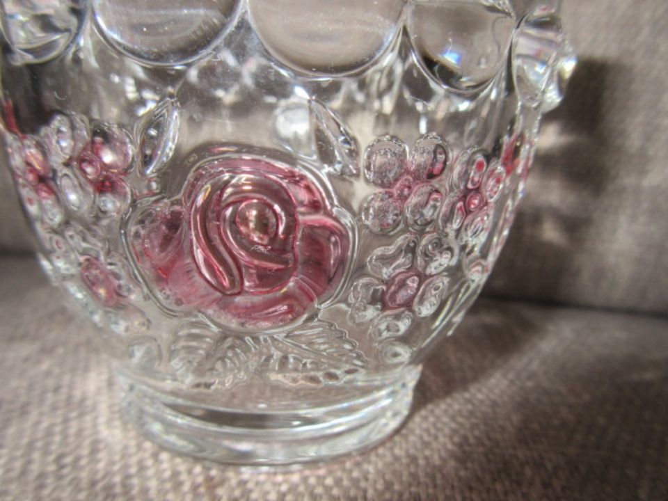 Rosenblütentasse Garbo Glasware – Tasse mit Rosenmotiv – Rarität in Weiskirchen