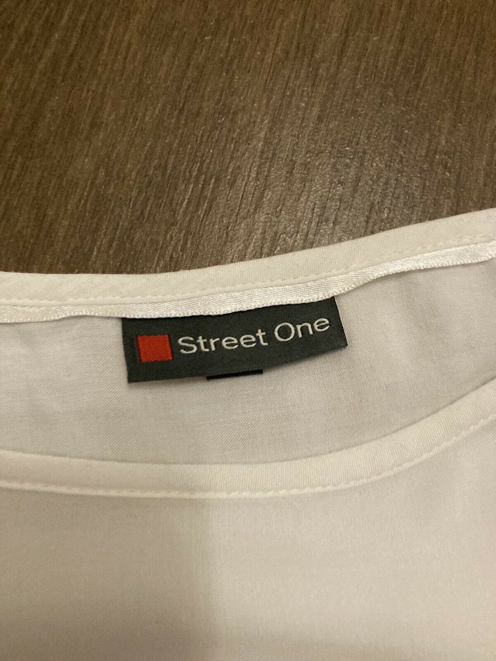 Street One Bluse, Gr. 40! in Fockbek