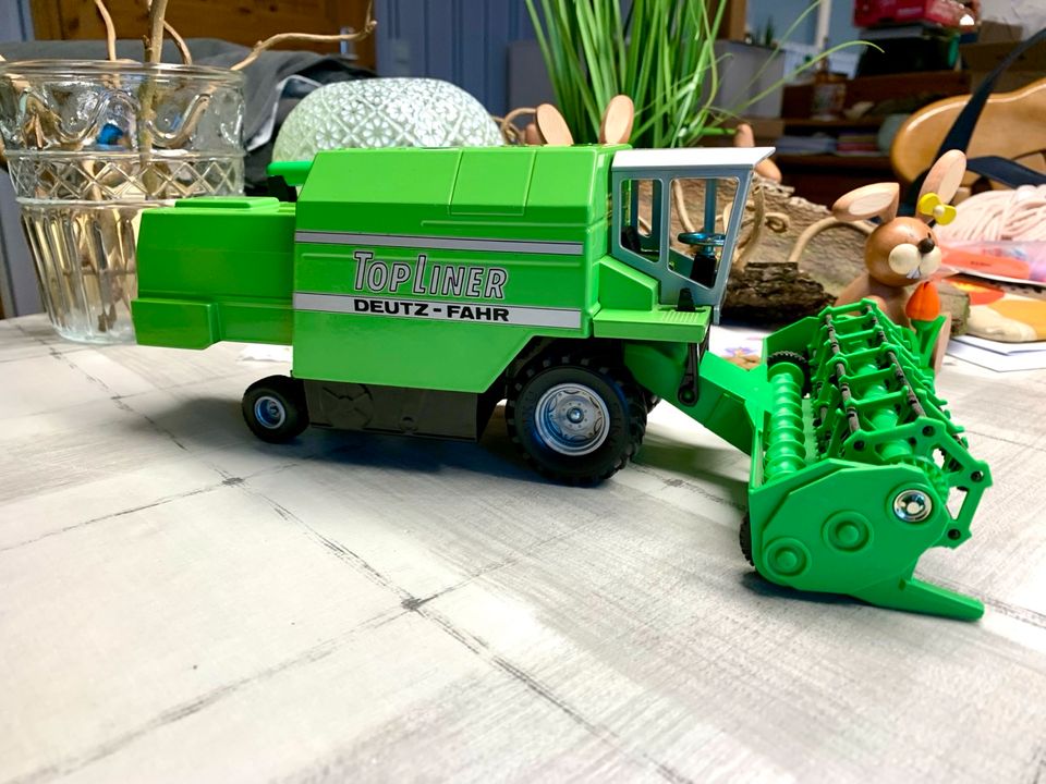 Siku 4051 Deutz-Fahr Mähdrescher, 1:32, NEU in Kierspe