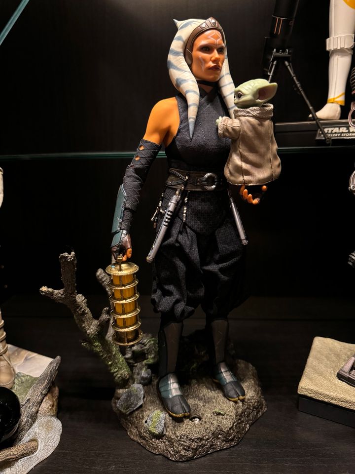 Hot Toys Ahsoka Tano + Grogu, DX21, Star Wars in Schwandorf