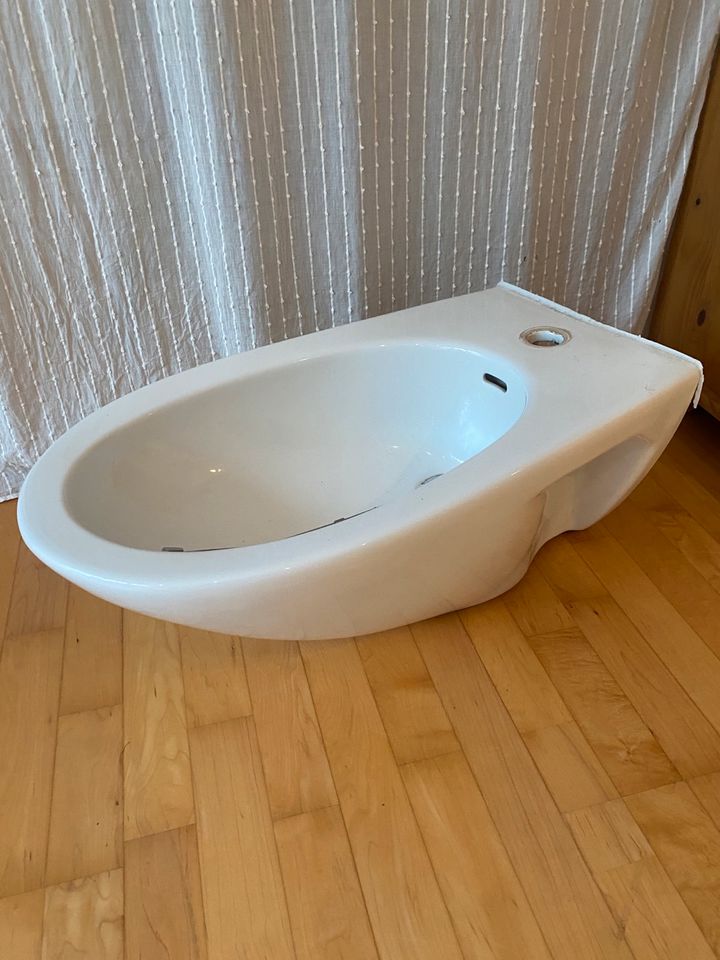 Bidet weiß in Bad Rothenfelde