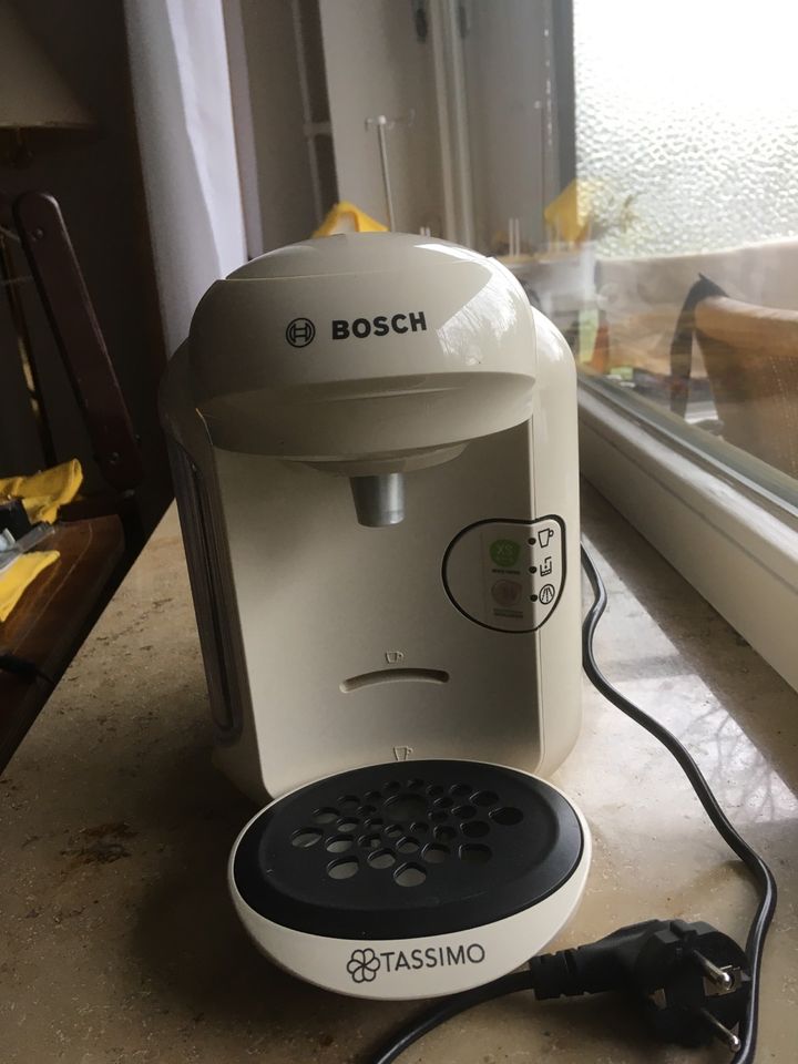 BOSCH Tassimo Kaffeemaschine in Hamburg