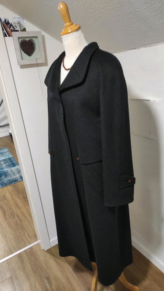 Marcona Damen Wolle Vintage Mantel gr 42/ 44 in Bergkamen