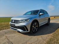 Volkswagen Tiguan 2.0 TSI OPF DSG 4MOTION R-Line R-Line Niedersachsen - Bahrdorf Vorschau