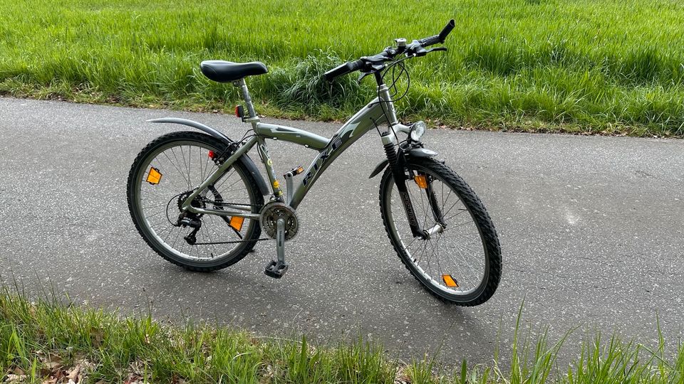 Rixe 26 Zoll Mountainbike Jugend Fahrrad in Kirtorf