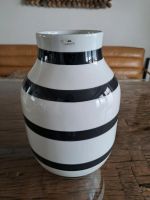Kähler Vase Omaggio schwarz/weiß gestreift H 31 cm. Bayern - Burglengenfeld Vorschau