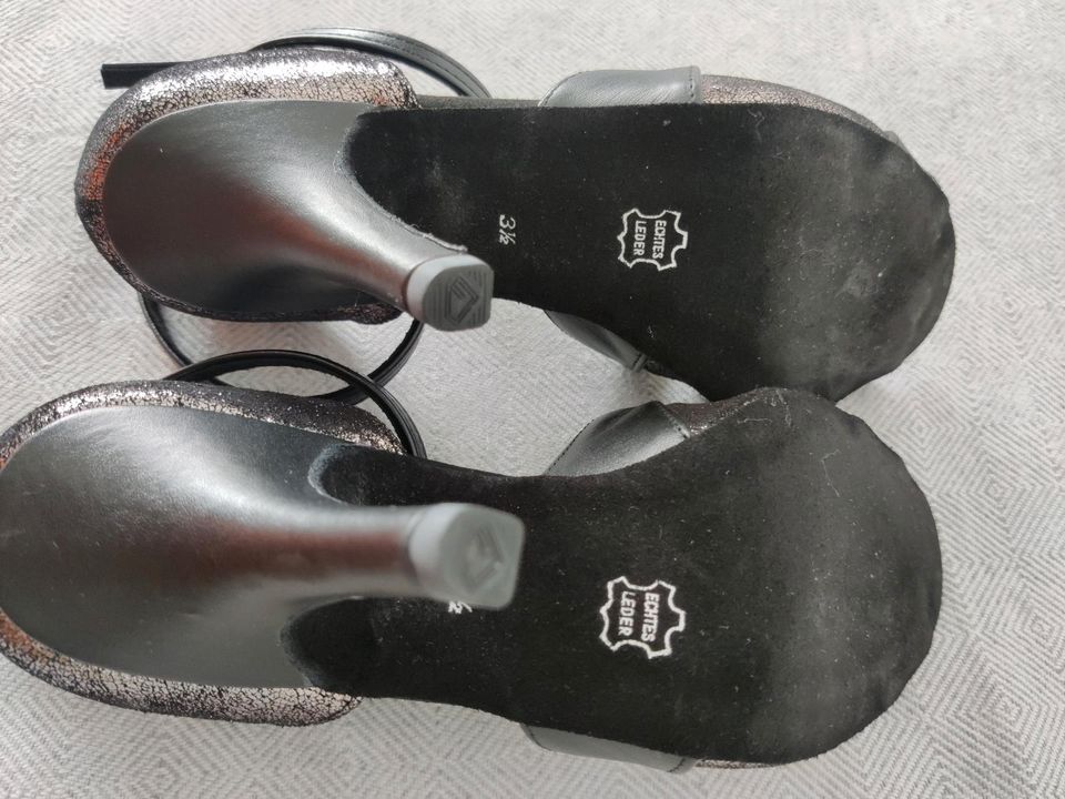 Tango Shoes Leather Size 36 EU in Berlin