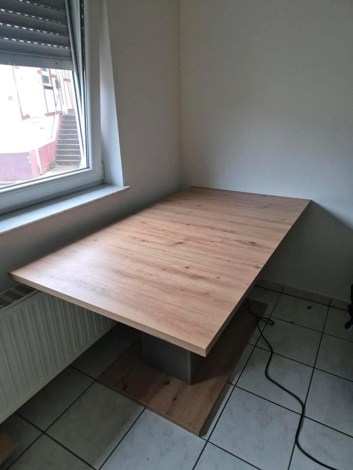 Moderner Esstisch in Braun/Grau – 180x90 cm – Top Zustand in Kürten