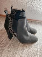 Boots Schuhe Stiefeletten maripe 40 Leder grau schwarz Hessen - Hohenstein Vorschau