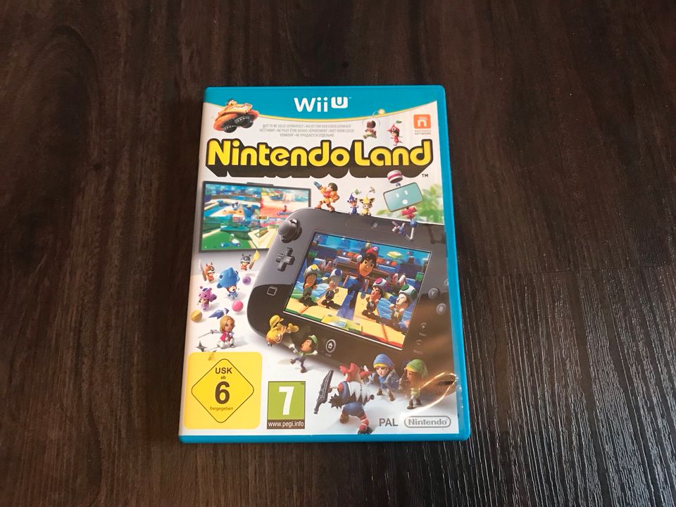 Wii U mit umfangreichem Spielesortiment und extra Pro Controller in Kirchseeon