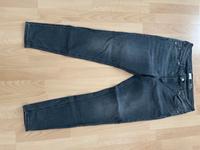 Q/S by S. Oliver Jeans Gr. 42 Länge 30 grau Burglesum - Lesum Vorschau