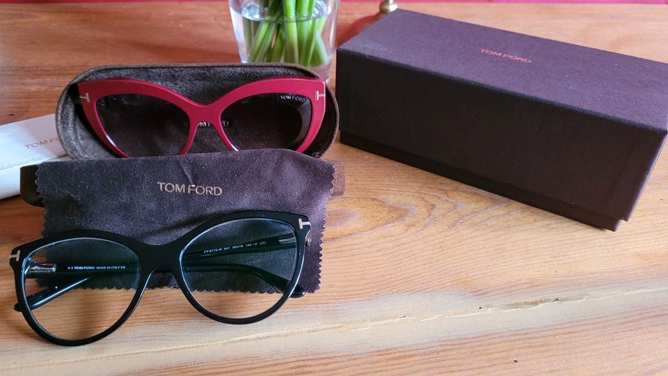 Tom Ford Brille + Sonnenblende TF 5772-B in Hamburg