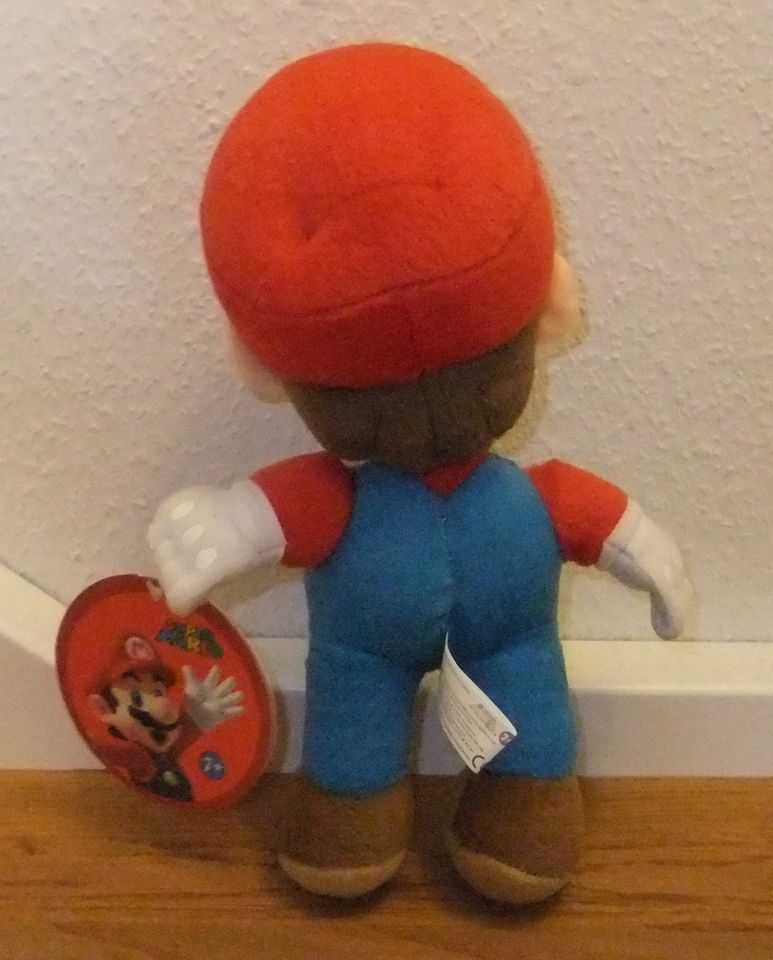 Neuwertig: Super Mario von Nintendo - ca. 28 cm in Frankfurt am Main