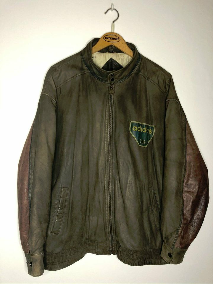 Vintage Adidas Lederjacke - Retro Airborne Design - Top Zustand in Neuenhaus