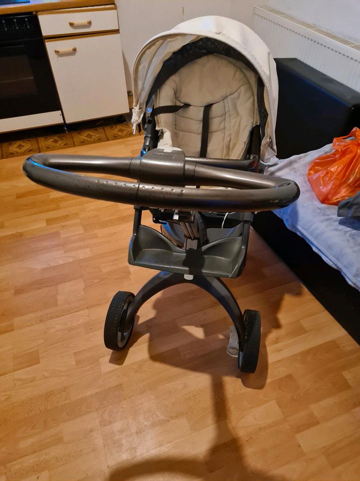 Ich verkaufe einen super bequemen Kinderwagen, der verwendet wird in Hamm