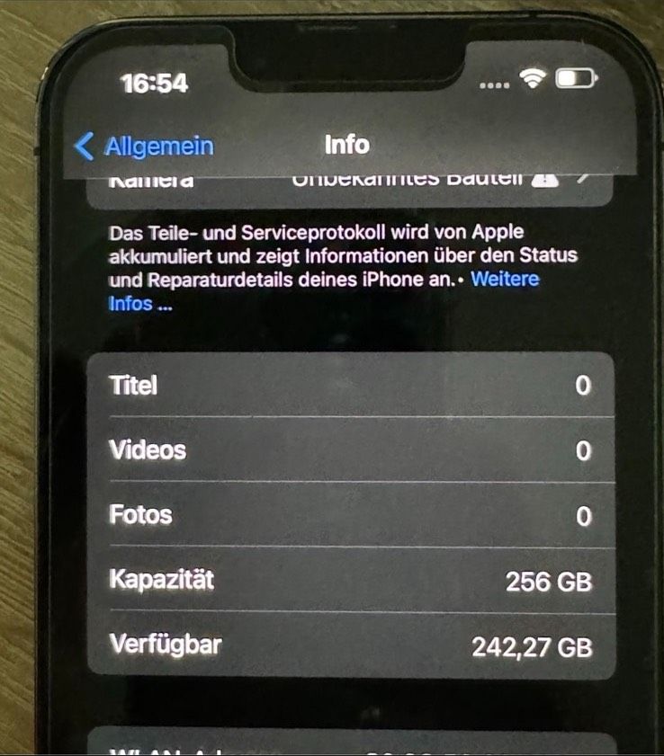 Iphone 13 Pro 256 GB Graphite WIE NEU mit Hüllen und Panzerfolie in Hamburg