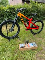 Trek Remedy 8 M/L top Zustand wenig gefahren Niedersachsen - Uetze Vorschau