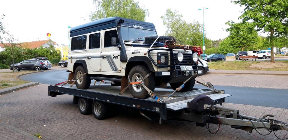 Fahrzeugtransporte , KFZ Überführung , Autotransport , Abschlepp in Stuttgart