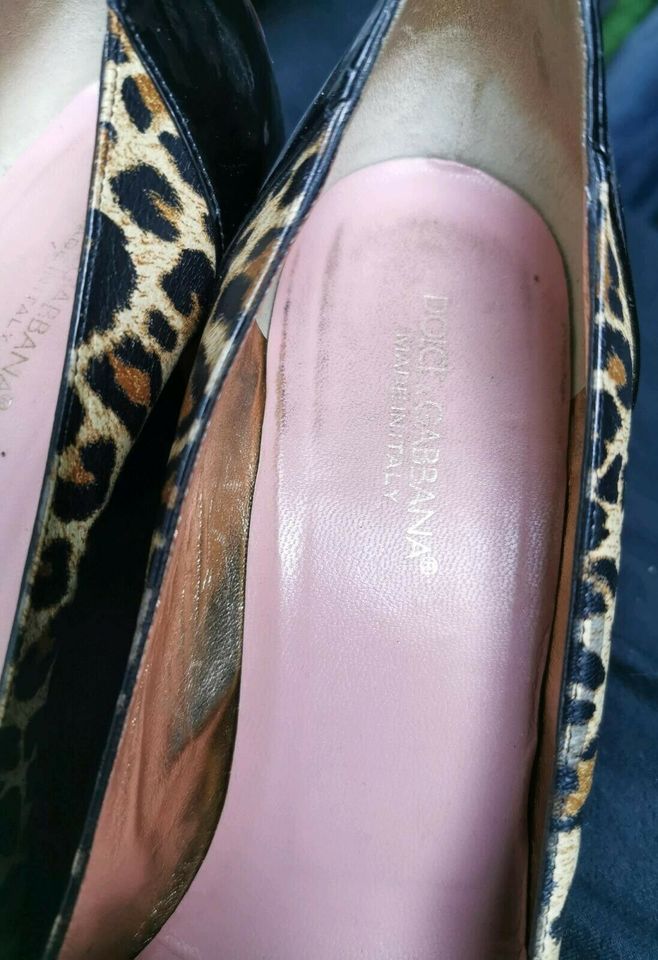 Dolce & Gabbana Pumps Leo Lack spitz High Heel Gr 39 in Bochum