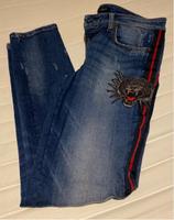 Cambio Damen Jeans Liu modern rise mit Tiger in Gr. 38 WIE NEU!! Niedersachsen - Vechta Vorschau