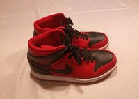 Nike Jordan Air 1 mid rot Schuhe Gr. 42 Rheinland-Pfalz - Relsberg Vorschau