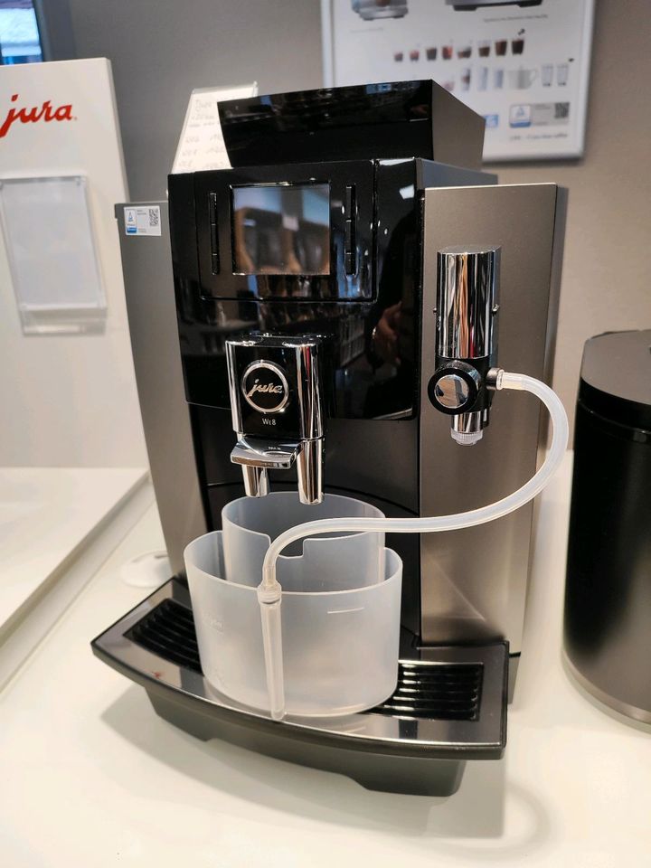 Jura WE8 Vorführgerät Kaffeevollautomat mit voller Garantie in Schwäbisch Gmünd