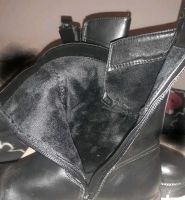 Schwarze Lederstiefel von girlZ onlY Größe 37 Nordrhein-Westfalen - Lage Vorschau