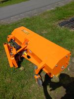 Iseki Kehrbesen  , Schlepper , Kehrmaschine ,Fronthydraulik , Niedersachsen - Lastrup Vorschau