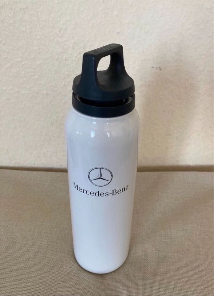 SIGG Thermo Tee Flasche 0,5 ml, Mercedes Logo neuwertig in Bad Säckingen