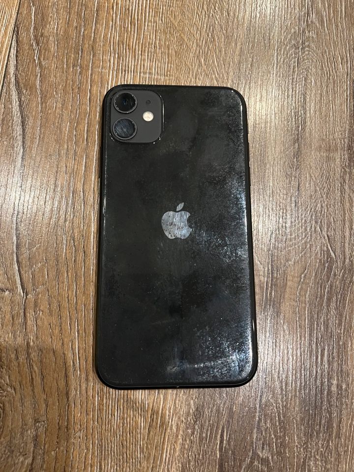 iPhone 11 - 64 GB in Rheda-Wiedenbrück