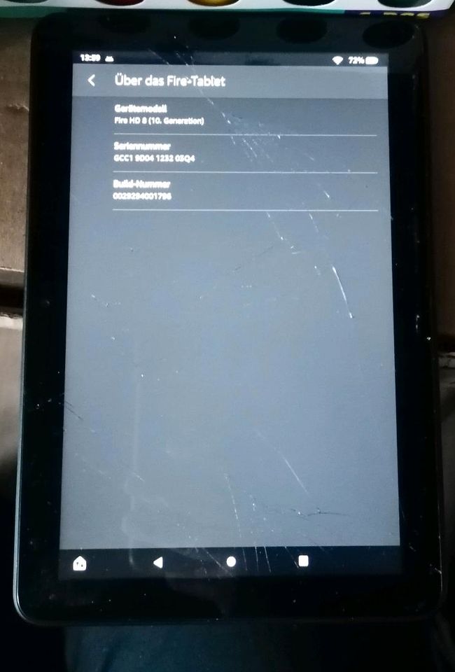 Amazon Fire HD 8 (10.Generation) mit Display Schaden in Berlin
