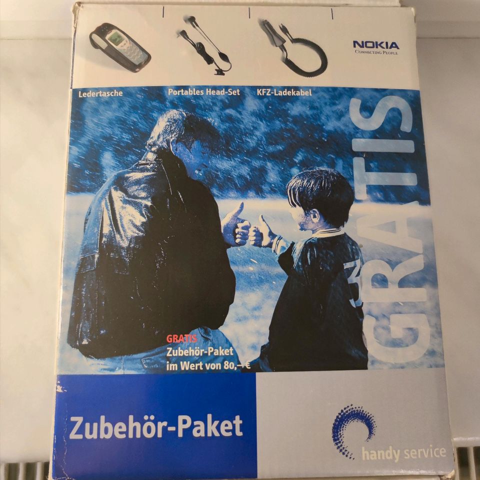 Nokia 3510i mit Zubehör in Satow