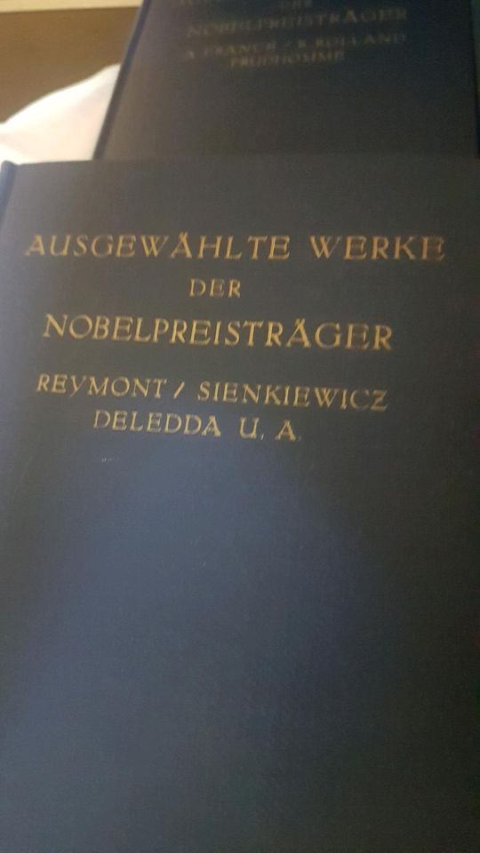 8 Bücher Literatur in Hagen am Teutoburger Wald