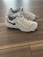Turnschuhe Nike Größe 40 Bayern - Lohr (Main) Vorschau