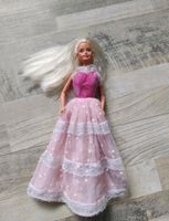 Barbie von 1988 mit Sternenzauberkleid Nordrhein-Westfalen - Alpen Vorschau