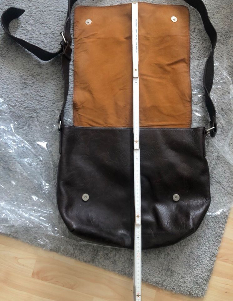 Crossbody Tasche Laptop Uni Büro Leder braun wie neu edel robust in Dortmund