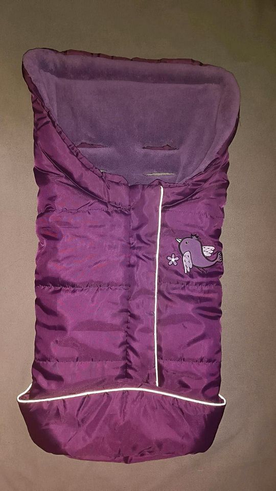 Winter-Fußsack * 75 cm * Mädchen * Baby * Lila * wie NEU in Nümbrecht