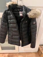 Winterjacke daunenjacke Tommy hilfiger Damen Sachsen-Anhalt - Schönebeck (Elbe) Vorschau