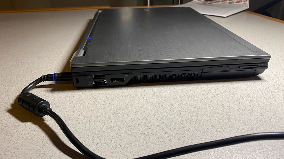 DELL Notebook/Laptop/Computer - Latitude E6510 in Rednitzhembach