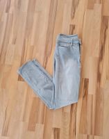 Graue Jeans Calvin Klein W28 L32 Ultimate Skinny Niedersachsen - Holzminden Vorschau