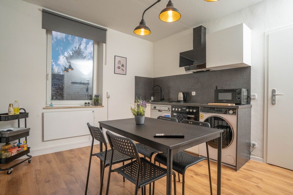 Monteurwohnung Unterkunft Ferienwohnung ( bis 5 Personen) in Essen     Rent A Stay in Essen