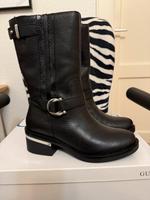 GUESS Stiefel Stiefeletten Schuhe Damen Leder München - Bogenhausen Vorschau