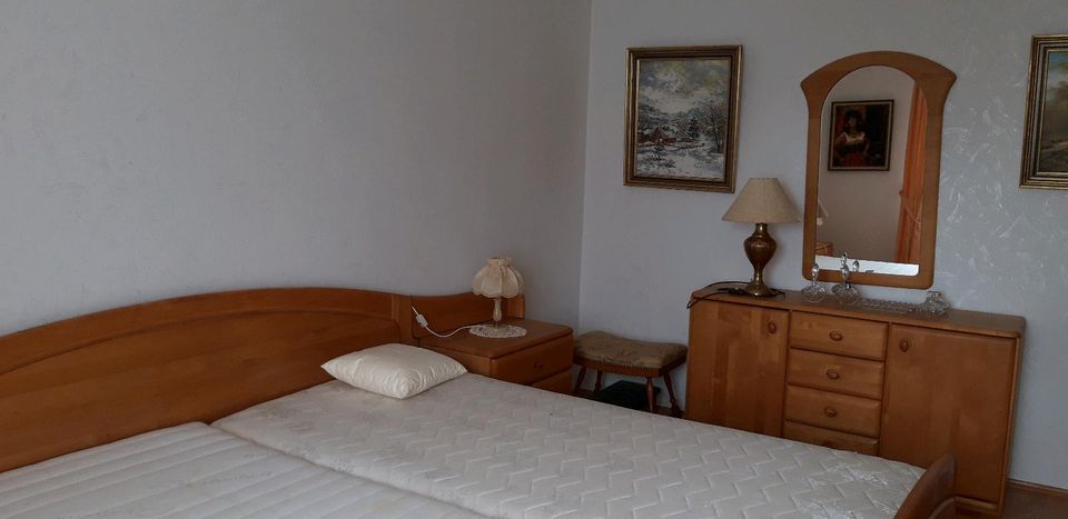 Schlafzimmer hochwertig u. komplett in Bielefeld - Heepen | eBay  Kleinanzeigen ist jetzt Kleinanzeigen