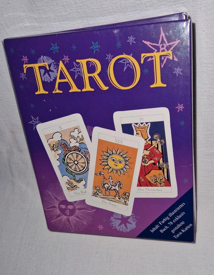 Neu * Tarot Kartendeck mit Bücher in Erfurt