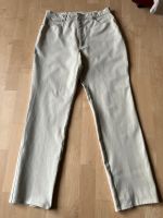 Beige sehr gut erhaltene Escada-Hose Stretchhose Gr.42 Stuttgart - Bad Cannstatt Vorschau