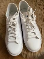 Nike Sneaker, weiß, Größe 37,5 Süd - Niederrad Vorschau