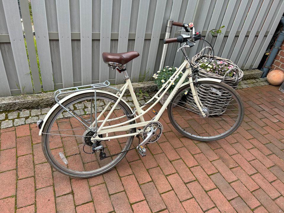 Electra Loft 7D - Citybike - 2021 Beige in Hemmingen