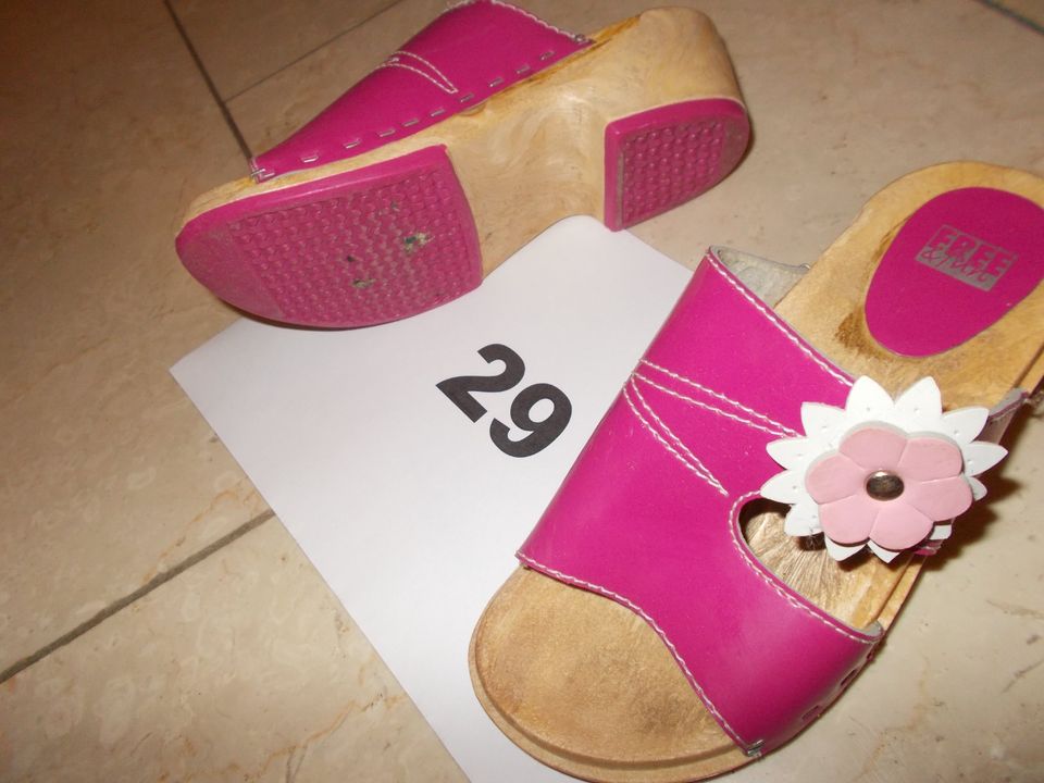 Sandalen 29 Mädchen rosa blau Blumen Naturino Sommer Paket weiß in Hüttenberg
