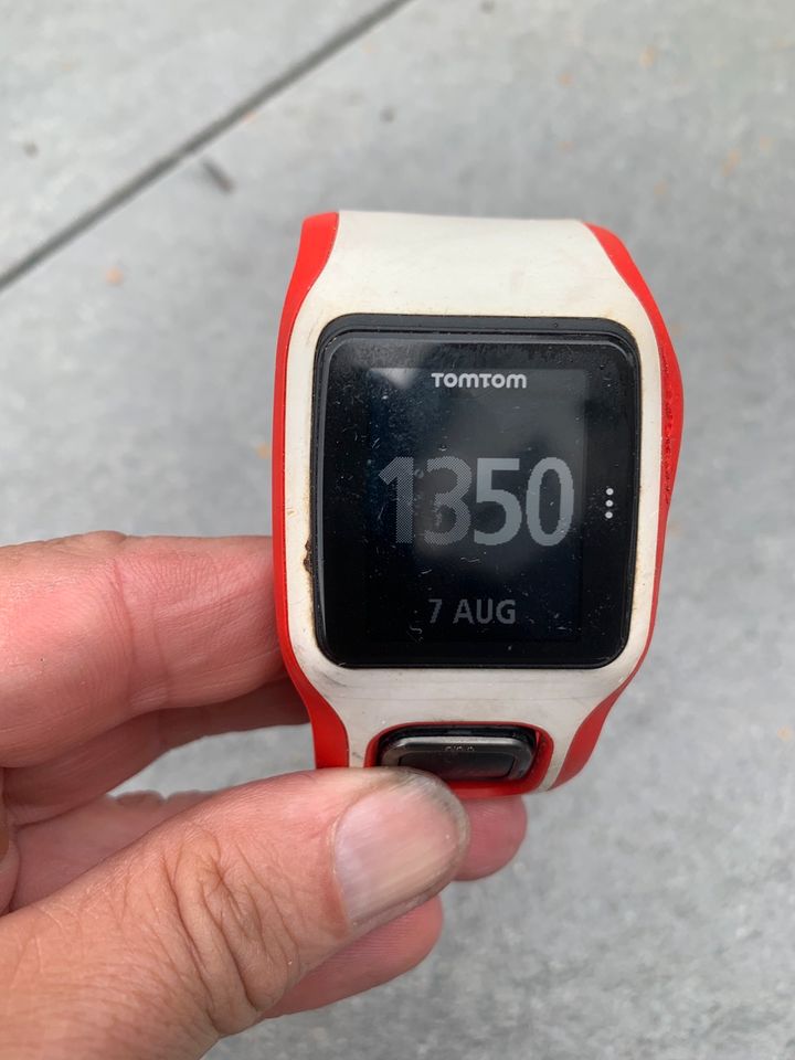 Tomtom Runner GPS Uhr in Hessen - Rosbach | eBay Kleinanzeigen ist jetzt  Kleinanzeigen